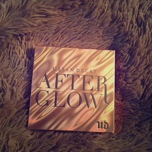 Urban decay afterglow highlight palette